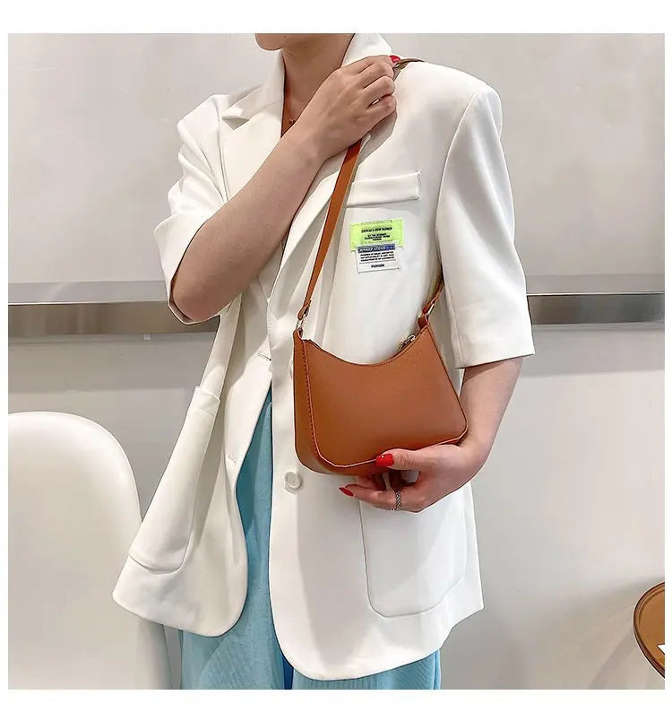 Bolsa de axilas de couro PU feminina, bolsa Hobos retrô, monocromática, casual, moda, nova, 2022