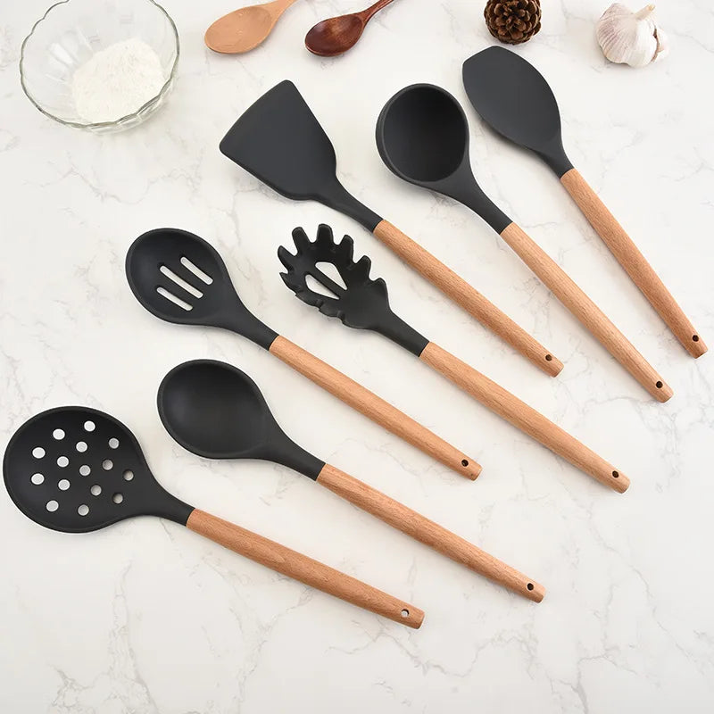 Espátula de cozinha de silicone, colher de sopa com cabo de madeira, ferramentas de cozimento